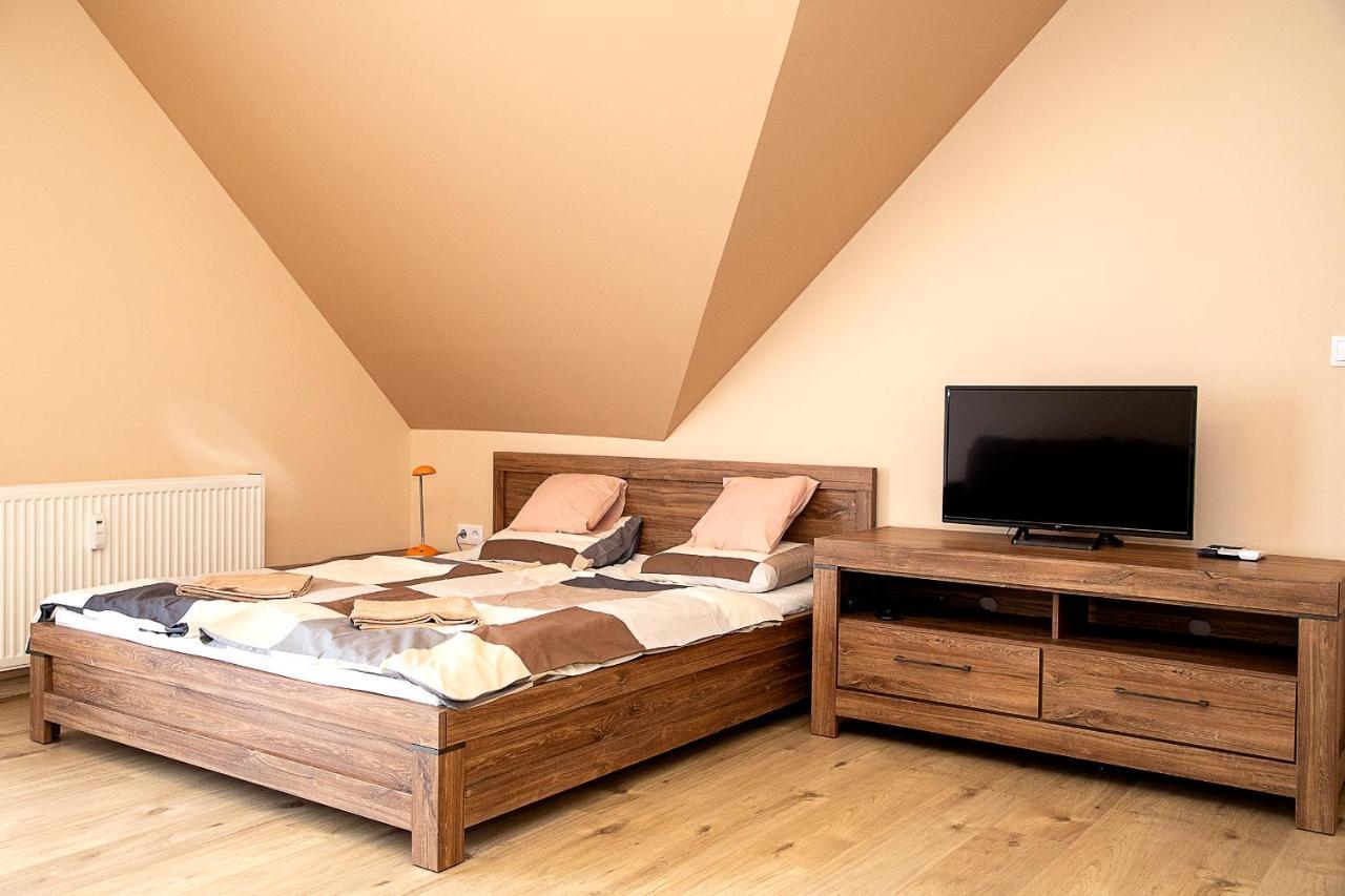 Lux Apartman Buek Kültér fotó